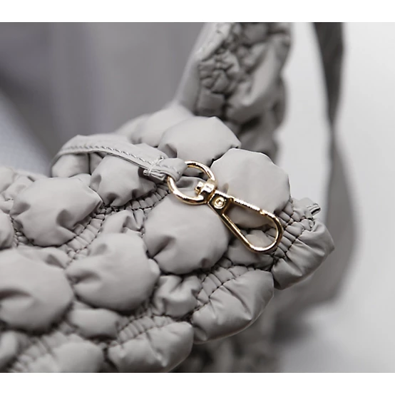 Bubble Vogue Ultra-Plush Fashion Designer Pet Carrier